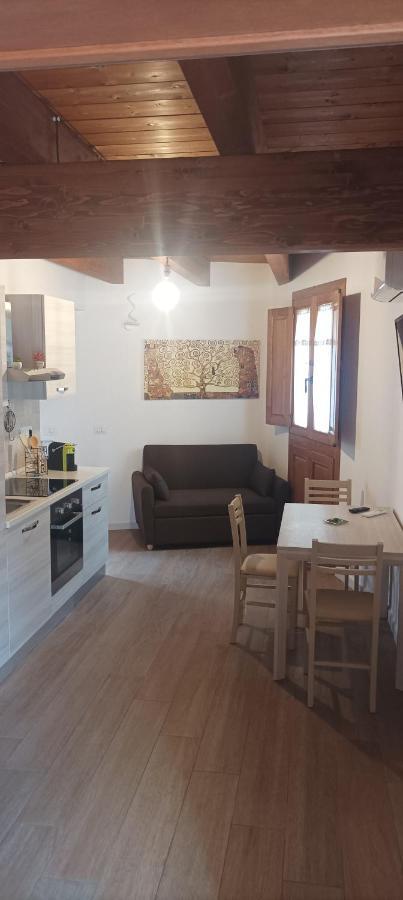Ferienwohnung Mirto Di Sardegna Assemini Exterior foto